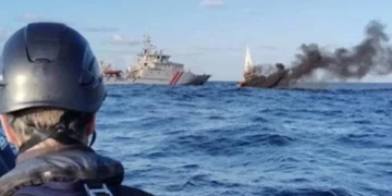 Caribbean Sea: ड्रग्स तस्करी के संदेह में नाव पर अमेरिकी हमला, 4 की मौत; अब तक 69 स्ट्राइक में 231 लोगों की मौत