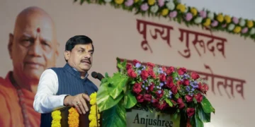संत समाज के सभी वर्गों के कल्याण की कामना करते हैं: CM मोहन यादव, स्वामी सत्यमित्रानंद गिरि की जयंती समारोह में हुए शामिल
