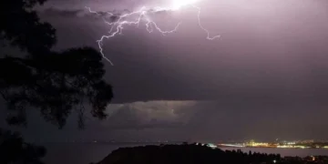 MP Weather: मध्य प्रदेश में फिर सक्रिय हुआ मानसून, इन जिलों में भारी बारिश का अलर्ट