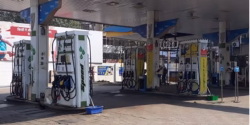 MP Petrol Pump: 2,000 रुपये से ज्यादा के भुगतान पर UPI नहीं, 16 अक्टूबर से लागू होगी नई व्यवस्था