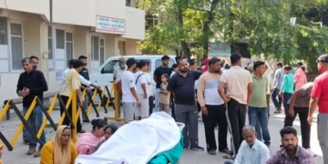 ऊना अस्पताल में सीने में दर्द से पहुंचे युवक की इलाज के इंतजार में मौत, परिजनों ने किया हंगामा