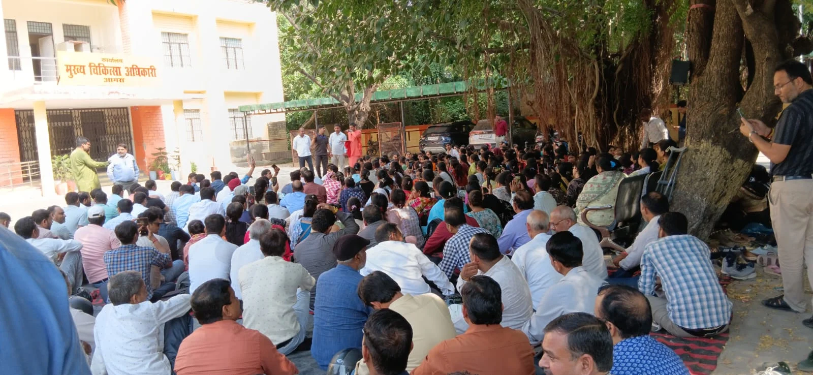 NHM contractual health workers protesting for equal pay and regularisation in Agra