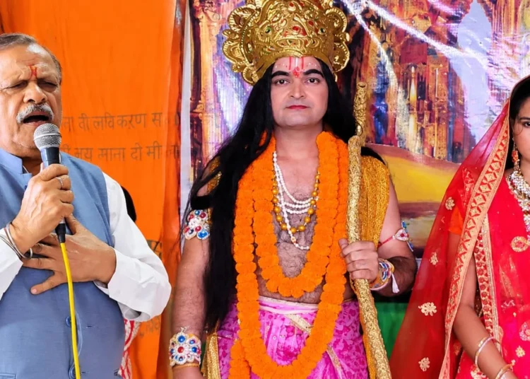 सनातनी विनोद कुमार बिंदल के मार्गदर्शन में रामलीला का समापन, दशहरा पर रावण वध और श्रीराम के राजतिलक का मंचन