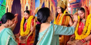 सनातनी विनोद कुमार बिंदल के मार्गदर्शन में रामलीला का समापन, दशहरा पर रावण वध और श्रीराम के राजतिलक का मंचन 3 सनातनी विनोद कुमार बिंदल के मार्गदर्शन में रामलीला का समापन, दशहरा पर रावण वध और श्रीराम के राजतिलक का मंचन
