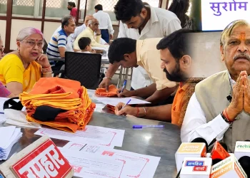 विवेक विहार में रक्तदाताओं ने पेश की सेवा की मिसाल, सनातनी विनोद कुमार बिंदल के मंदिर शिविर में 237 यूनिट रक्त संग्रह
