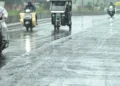 MP Weather: मानसून की विदाई के बाद भी बारिश जारी, आज 16 जिलों में गरज-चमक के साथ बारिश के आसार; रातें होंगी ठंडी