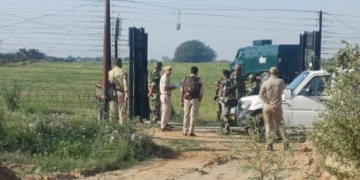 तरनतारन में घुसपैठ की कोशिश नाकाम, BSF की फायरिंग में दो संदिग्ध पाकिस्तानी घुसपैठिए मारे गए